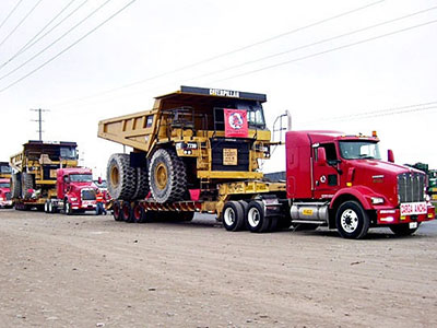 Semi lowboy